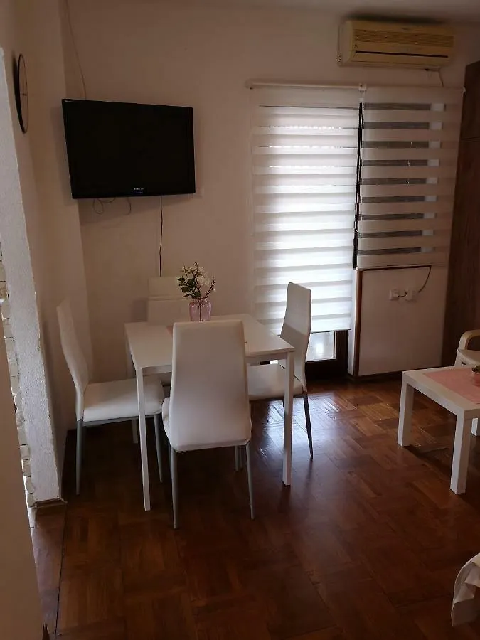 Luka Apartment Krk Town